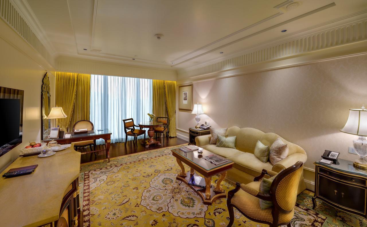 新德里里拉宫殿酒店 外观 照片 A suite at the Taj Mahal Palace